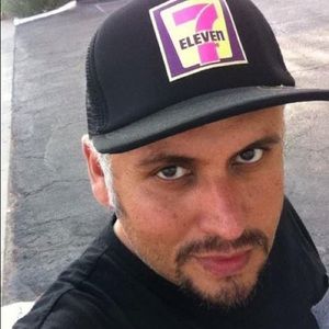 Meet your Posher, Richard